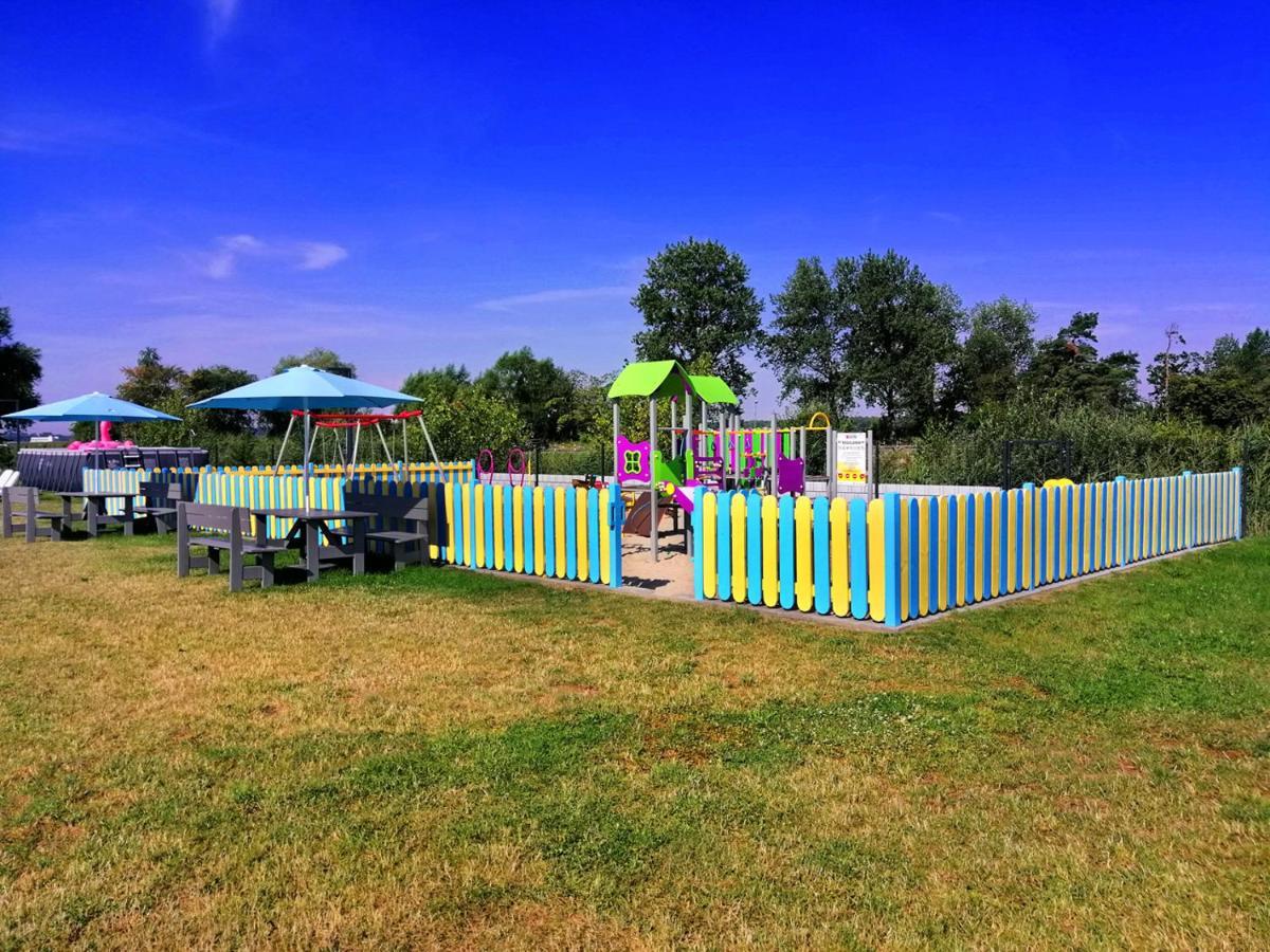Wakacyjna Wioska Summerland Dziwnowek Ngoại thất bức ảnh